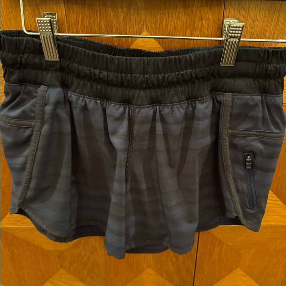 Lululemon Pace Rival Black and Dark Blue Athletic Shorts
